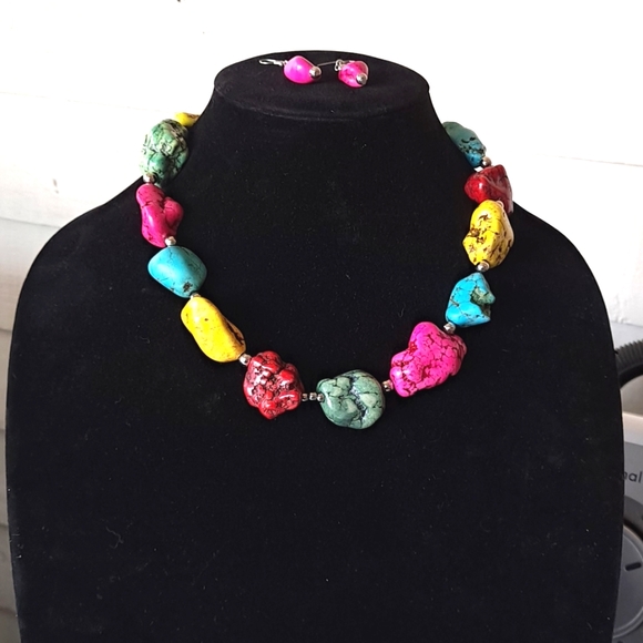 Multicolor Howlite Stones Necklace Earring Set - Picture 2 of 5